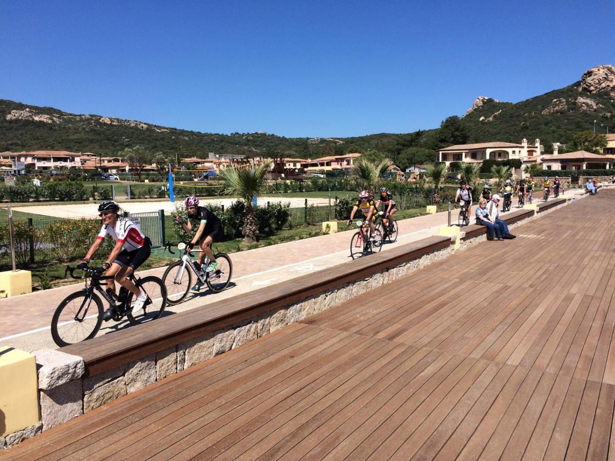 Sardinia Family Villas - Cannigione Beach Apartments المظهر الخارجي الصورة