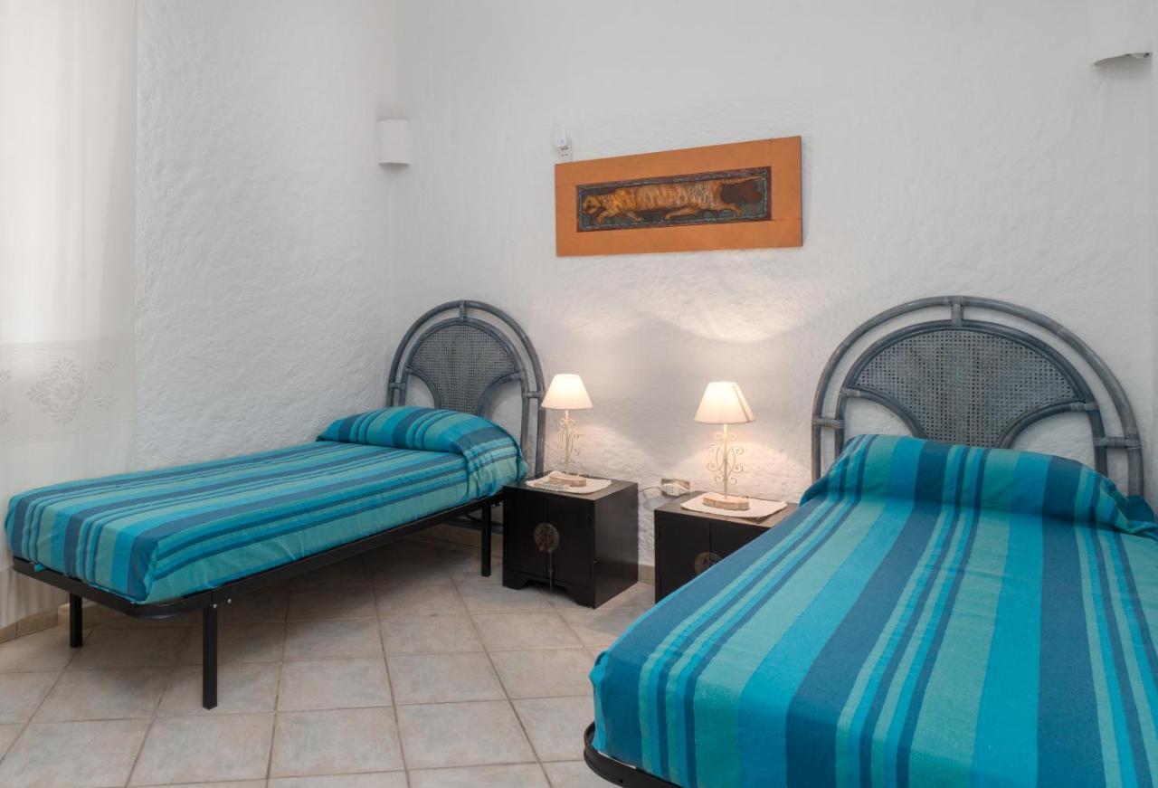 Sardinia Family Villas - Cannigione Beach Apartments المظهر الخارجي الصورة